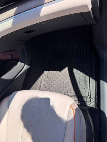 Tapetes Weathertech Universales Song Pro 2024+ 1ra+2da Filas