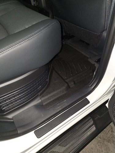 Tapetes Weathertech Hp Tacoma Hibrida 2024+ 1ra+2da Filas