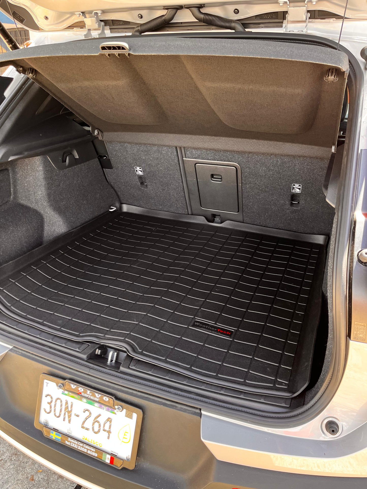 Tapete Uso Rudo Weathertech Volvo EX40 - Cajuela