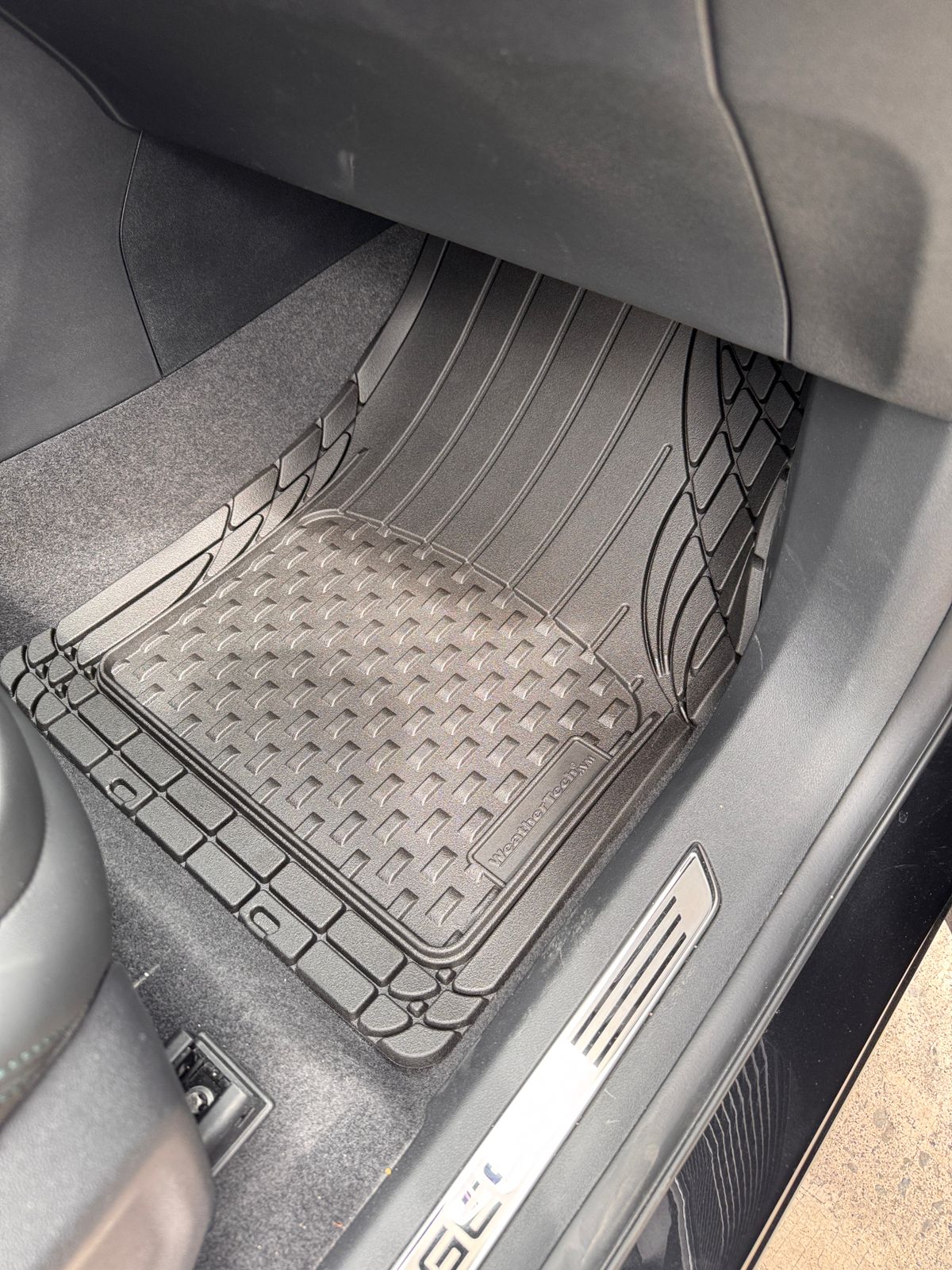 Tapetes Weathertech Universales Geely Monjaro 1ra Fila