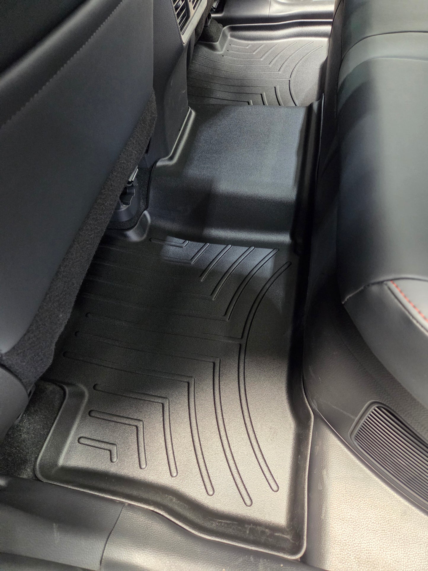 Tapetes Uso Rudo Weathertech Hp Rav4 2026+ 1ra+2da Filas
