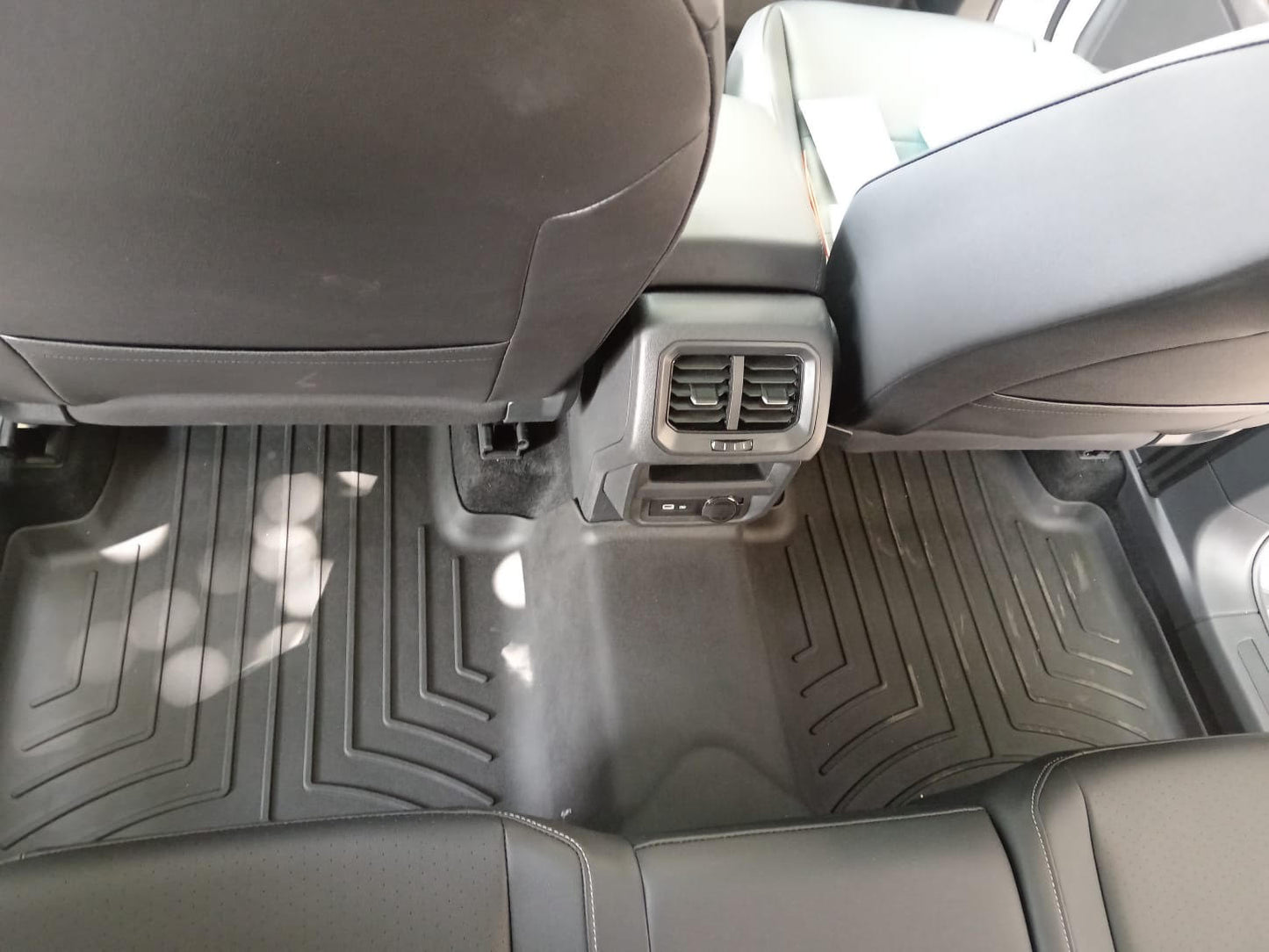 Tapetes Weathertech Hp Volkswagen Tiguan 2020+ 1ra+2da Filas