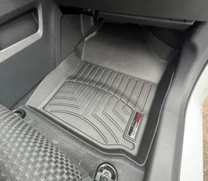 Tapetes Premium Weathertech Yaris Sedan 2023+ 1ra Fila