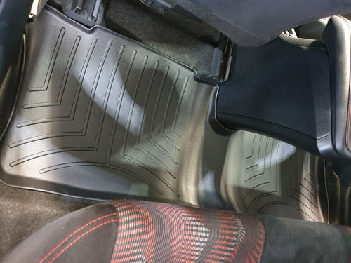 Tapete Uso Rudo Weathertech Yaris 2016-2022 - 2da Fila