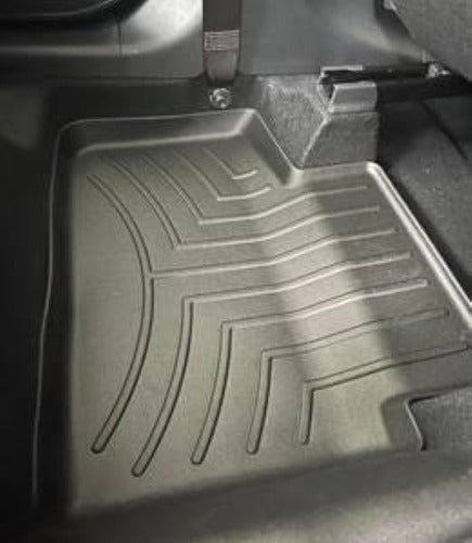 Tapetes Premium Weathertech Yaris Sedan 2023+ 2da Fila