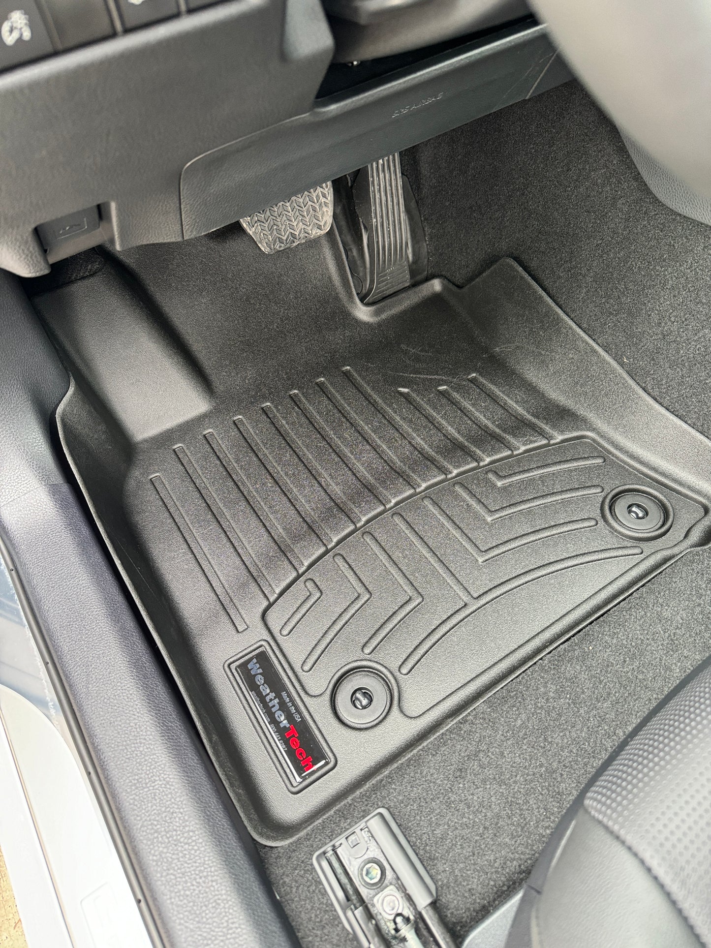 Tapetes Weathertech Camry Hibrido 2025+  1ra+2da Filas
